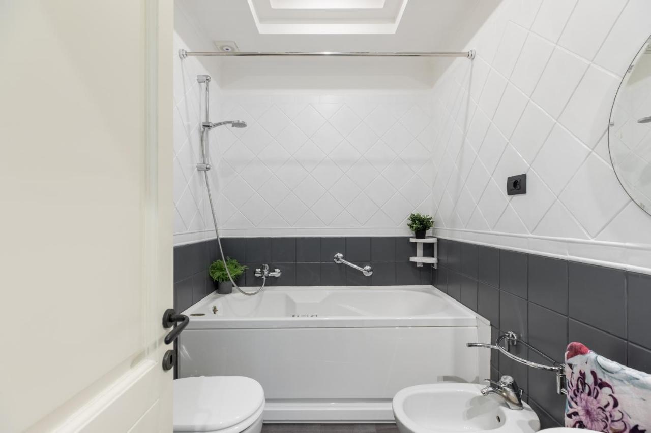 Iflat Veneto Area'S Penthouse Apartment Rome Exterior photo